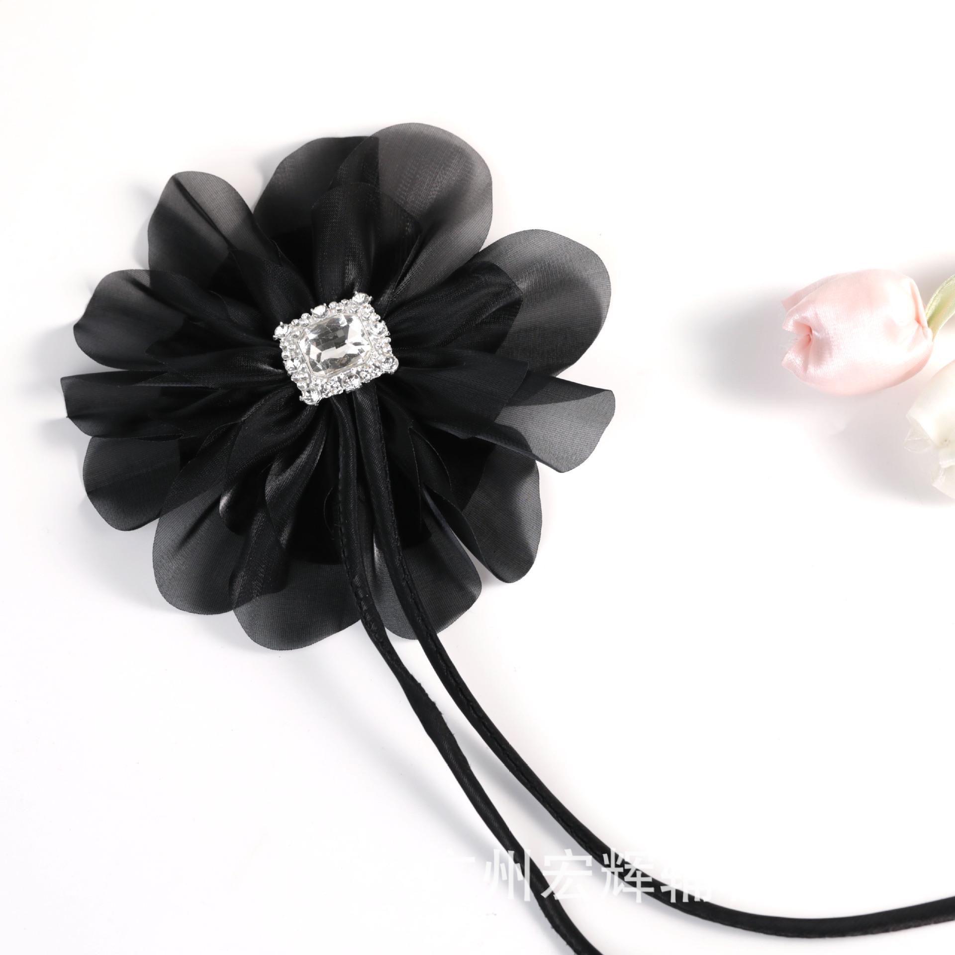 3D Striped Flower Lace Trim Women s Dress T-shirt in Pink, Black, and White чёрный