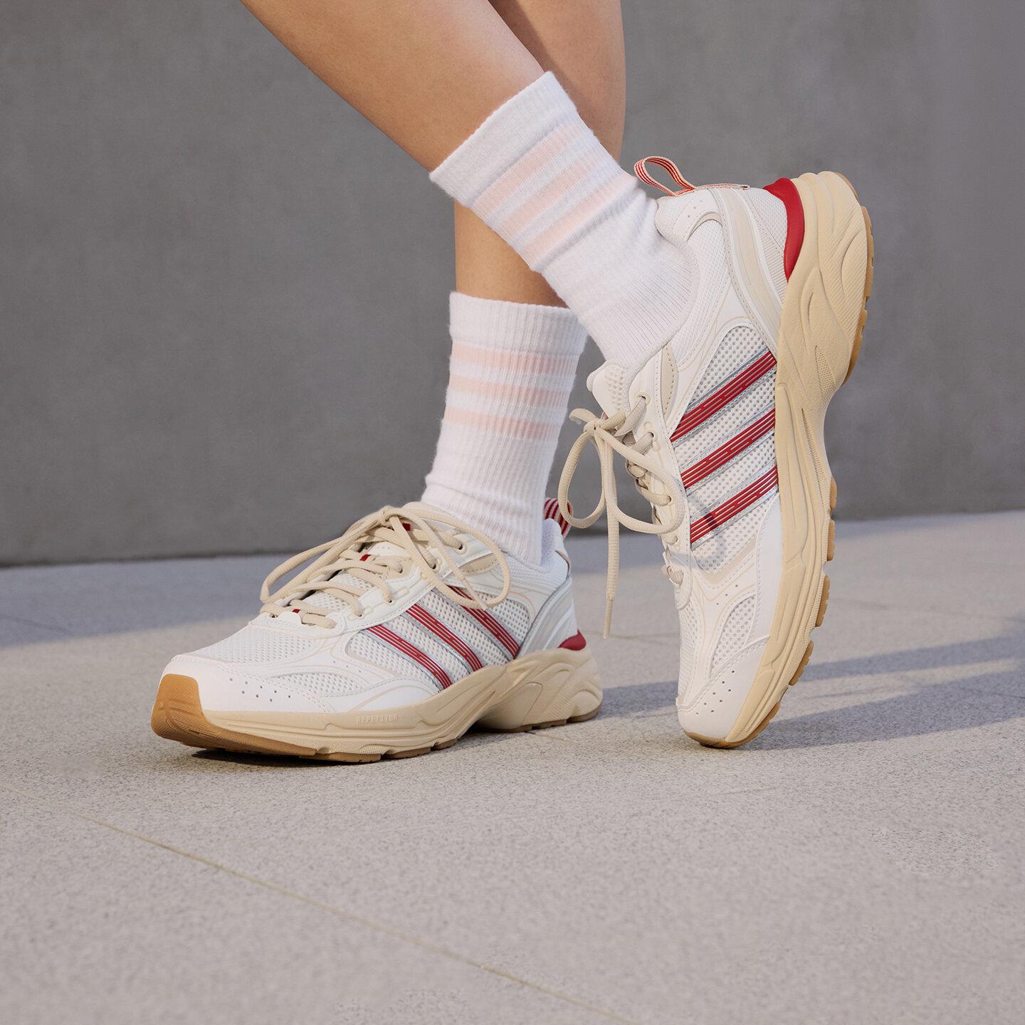 Adidas NEON FLUX Running Shoes Women s Ecru Red 36