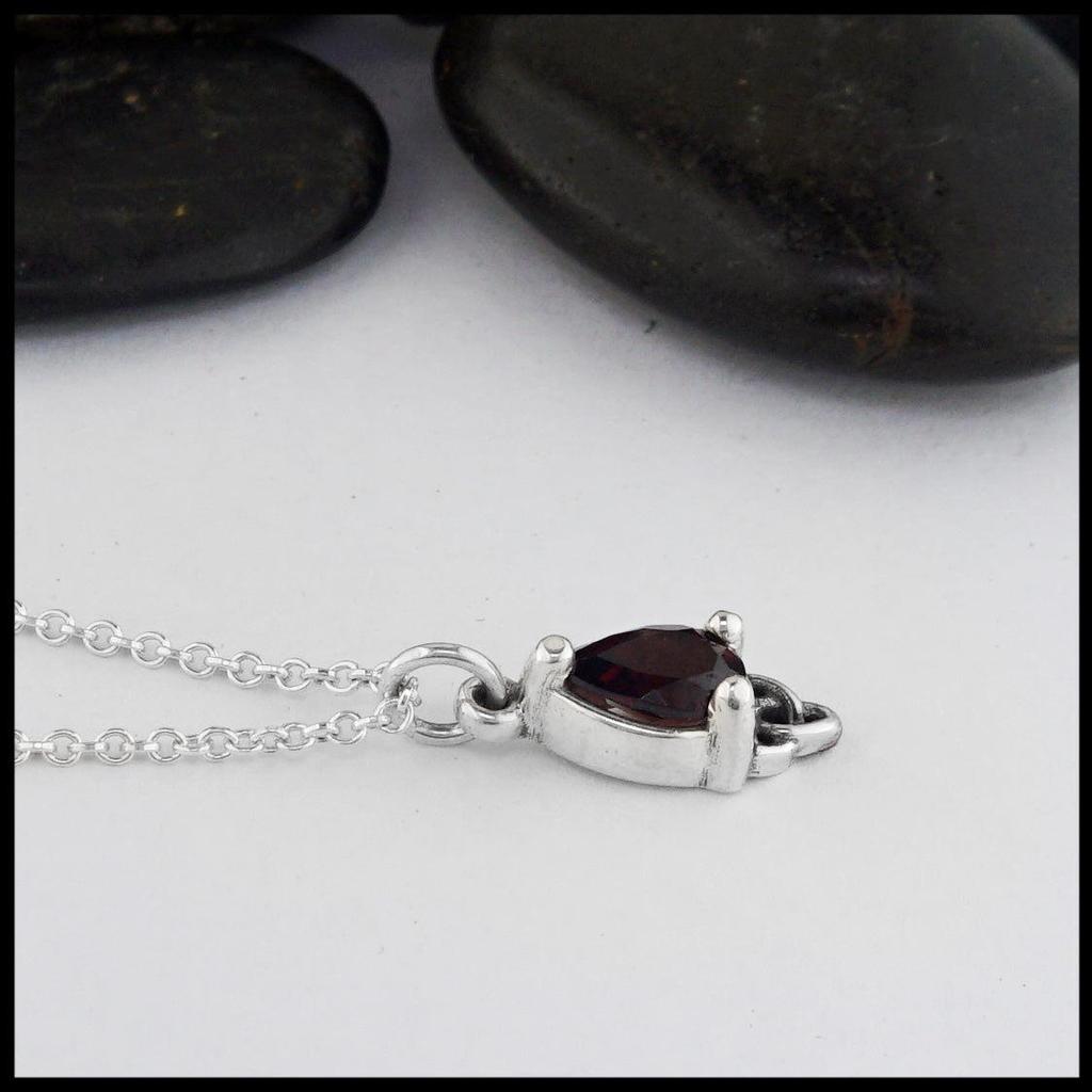 Celtic Goddess Pendant and Earring Set with GarnetCeltic Goddess Pendant and Earring Set with Garnet