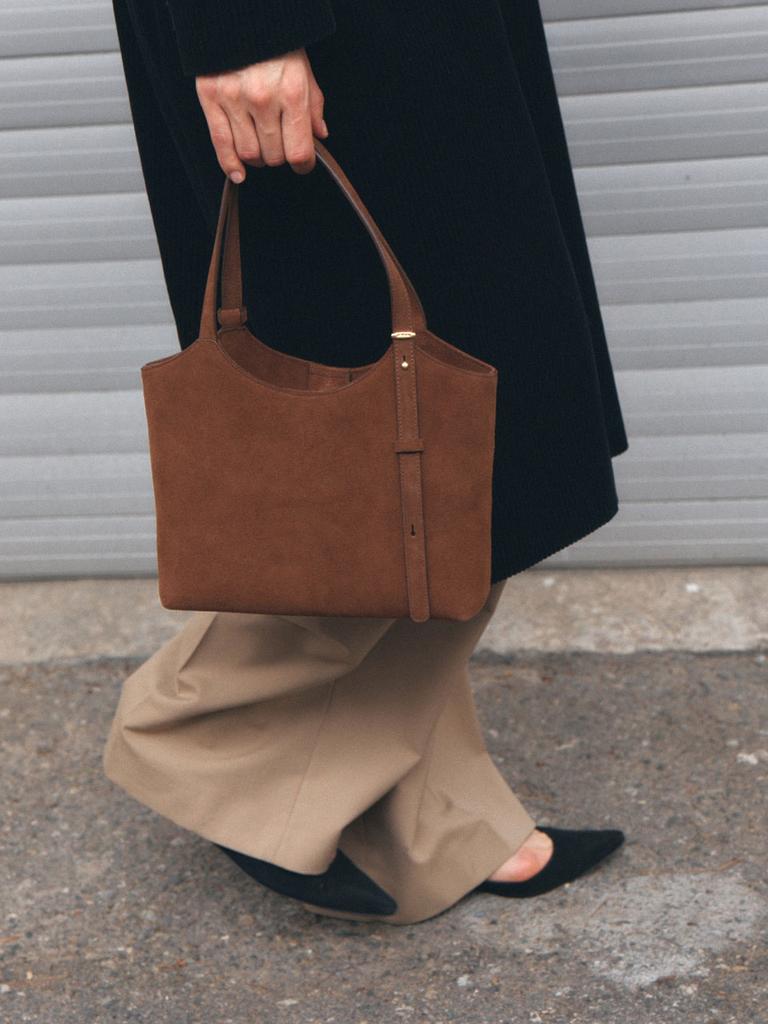Demeriel 90 Veneta Bag Small Chestnut