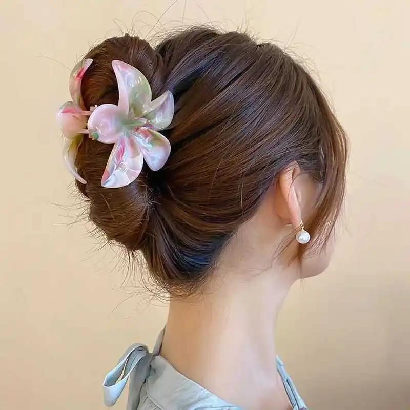 Flower Hair Claw Clip for Women Fashion Hair Clips Crab Clamp Barrettes Girls Hair Accessories Summer Shark Hairpin Headwear 1pc