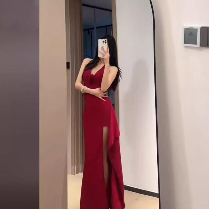 GilAt Red Neck V-neck Dress Women's Beautiful High-end Dress Sexy Split-end Slim Dress