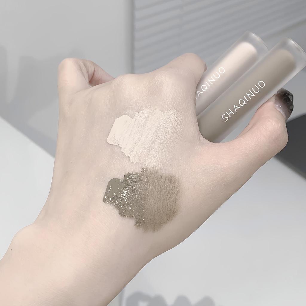 Dual-Tone Liquid Contour Stick for All Skin Tones, Matte Finish, Waterproof and Sweatproof, Lightweight Concealer for Natural Look