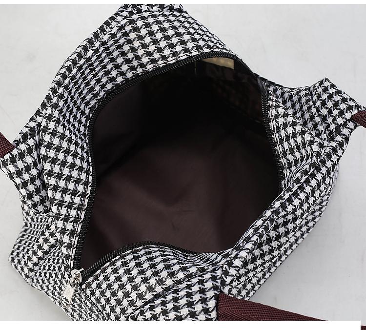 Waterproof Oxford Tote: Stylish Handbag for Middle-Aged Women - Perfect for Work and Outings