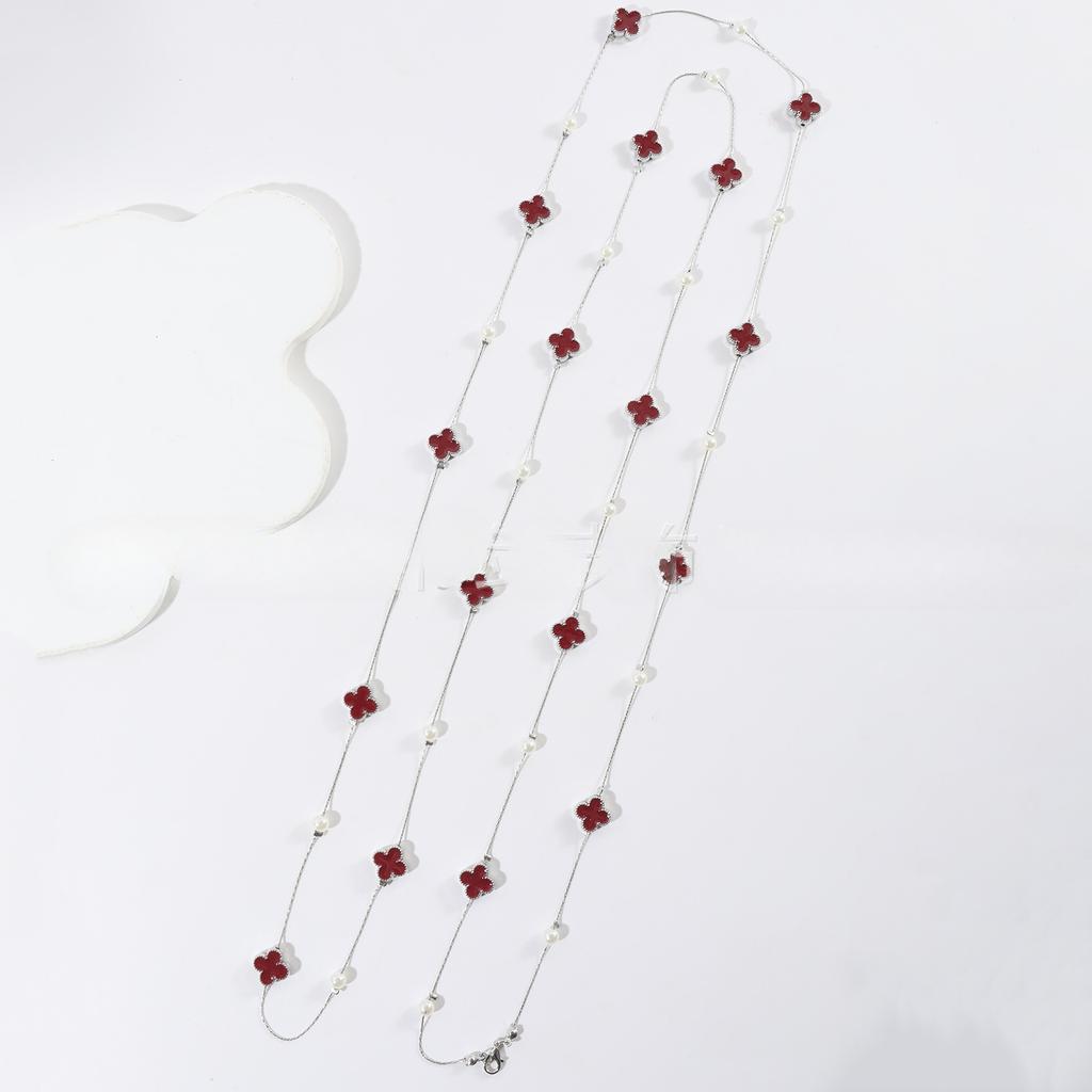 Seventeen Flowers Four-leaf Clover Oil Drop Four-leaf Clover 170cm Long Female Sweater Chain Fall and Winter New Necklace