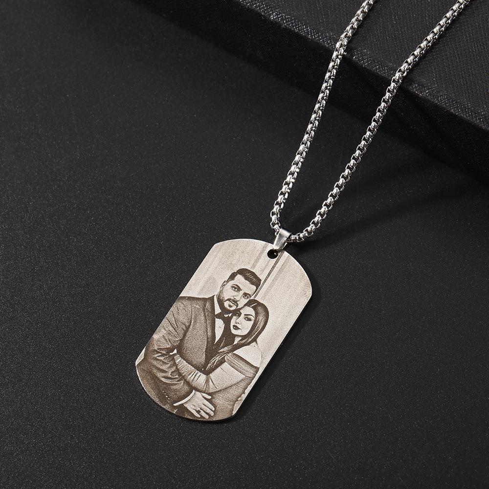 Double-Sided Engraved Rounded Rectangle Dog Tag Pendant Keychain for Long-Distance Relationships and Memorials
