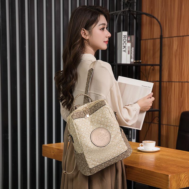 European and American Retro Leisure Large Capacity Women's Backpack Autumn and Winter New Trendy Travel Dual-use Backpack