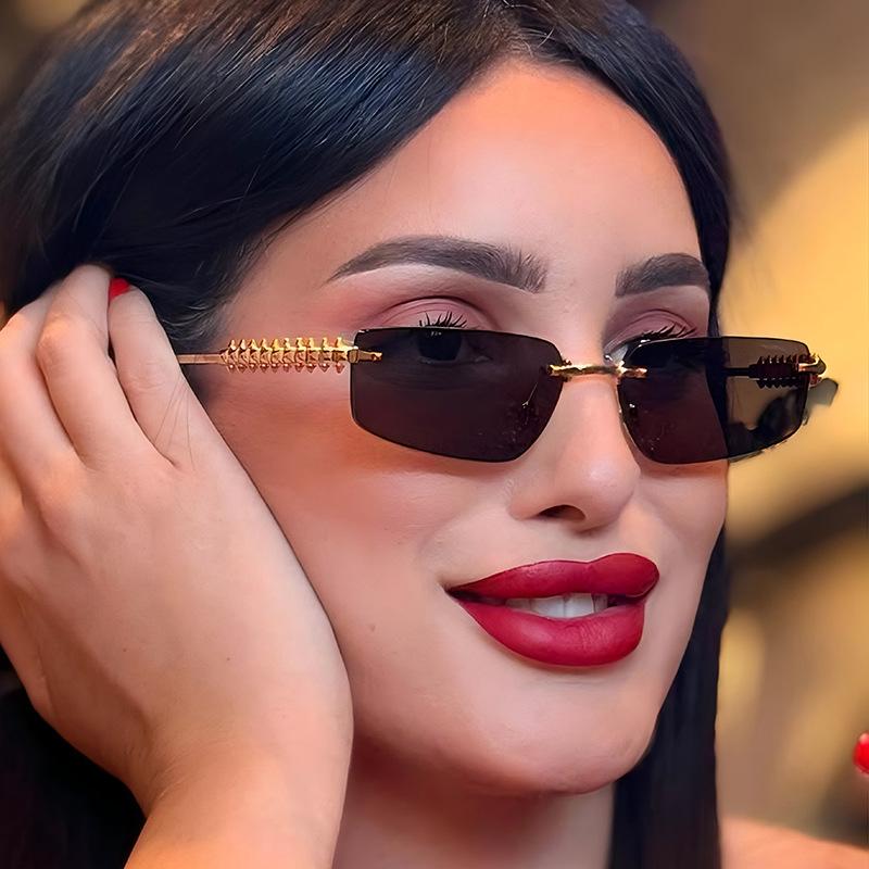 Rimless Metal Sunglasses for Women Men Vintage Luxury Brand Designer Outdoor Travel Popular Sun Glasses UV400