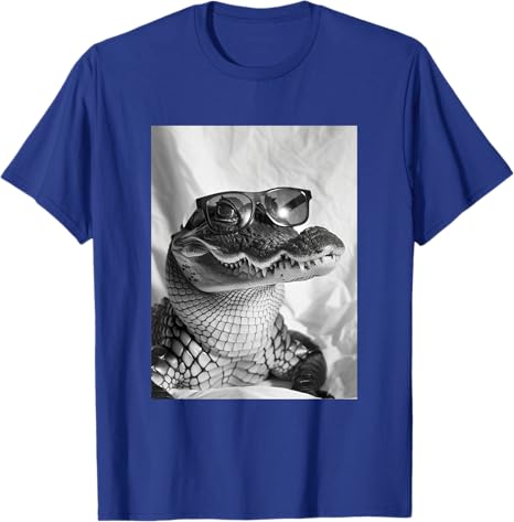 Cute Crocodile with Sunglasses Cool Swamp Animal Photo Booth TShirt Wildlife Animal Photographers Novelty Gift Y2k Graphic Tees