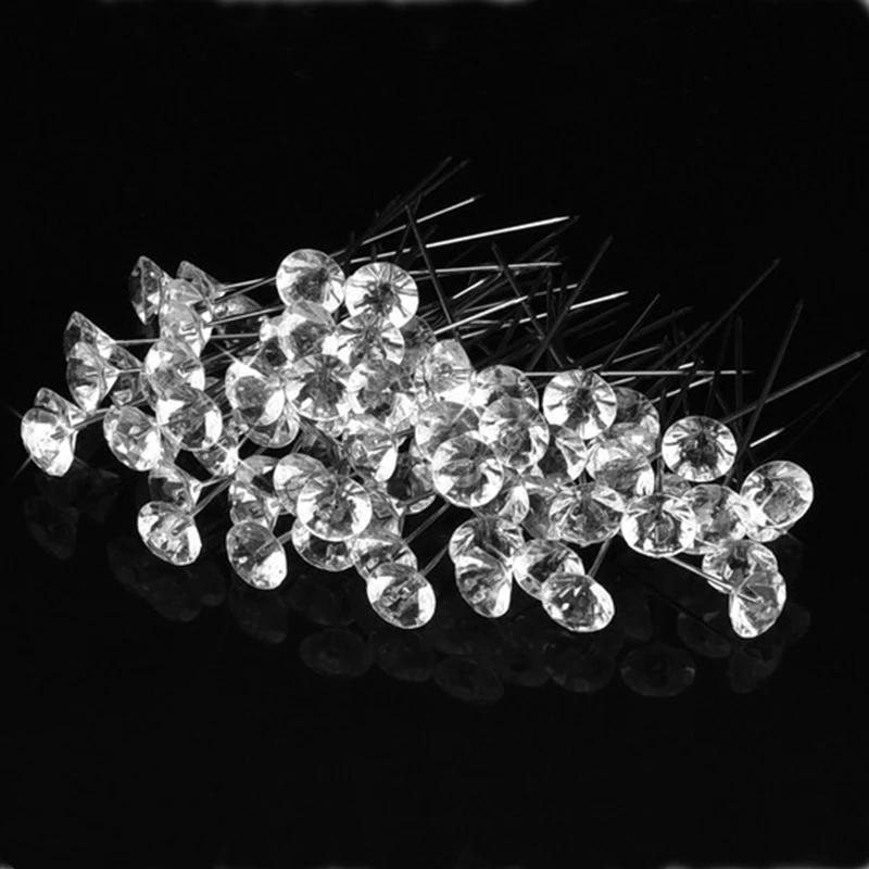 

1 Коробка 50 шт. булавки из сплава, прозрачные булавки с бриллиантами, булавки для свадебного букета для рукоделия, швейные иглы, пластиковая коробка, швейные принадлежности