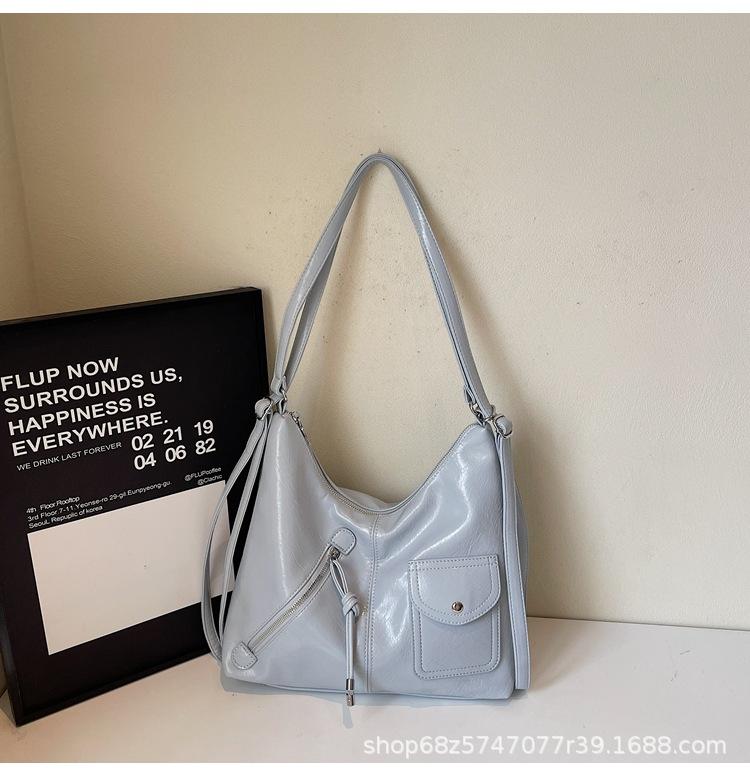 Large capacity tote bag women's popular versatile shoulder bag 2025 simple messenger bag fashion trend multi-purpose backpack