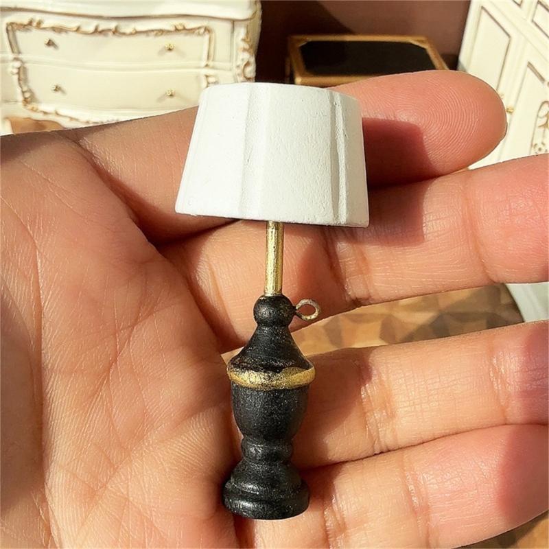 Bedroom White Table Lamp Miniature Furniture Model Doll Houses Accessory Realistic Lighting Toy Playset 1:12