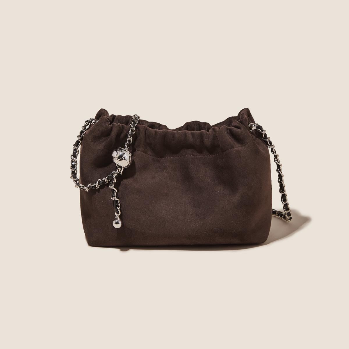 

2025 Women s Luxury Pleated Cloud Chain Crossbody Bag - Fashionable Versatile Shoulder Bucket Bag шоколадный коричневый