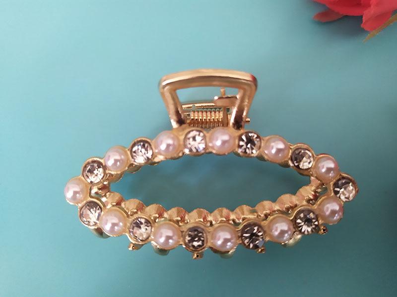 Pearl Rhinestone Hair Clip - Korean Fashion Hair Accessory