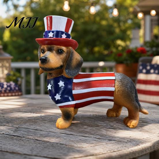 Dachshund Lover Gift Independence Day Desktop Ornament, Resin Statue with Stars American Flag Dog And Stripes, Patriotic Sculpture for Home