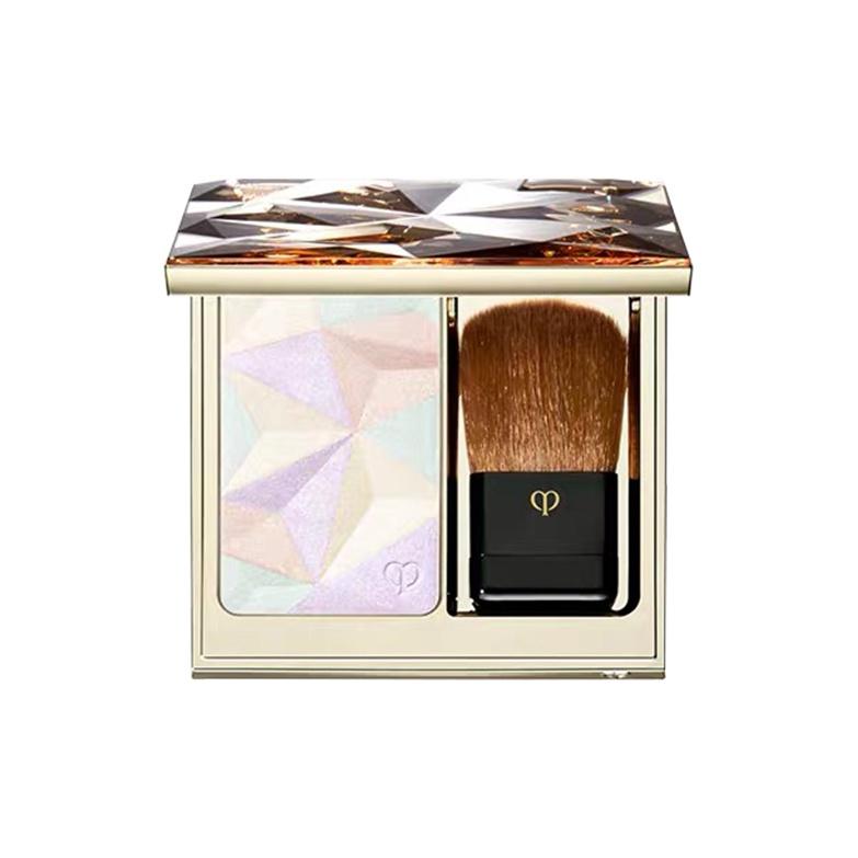 Clé De Peau Beauté (Cpb) Сияющий усилитель цвета лица 17 / Celestial Sparks