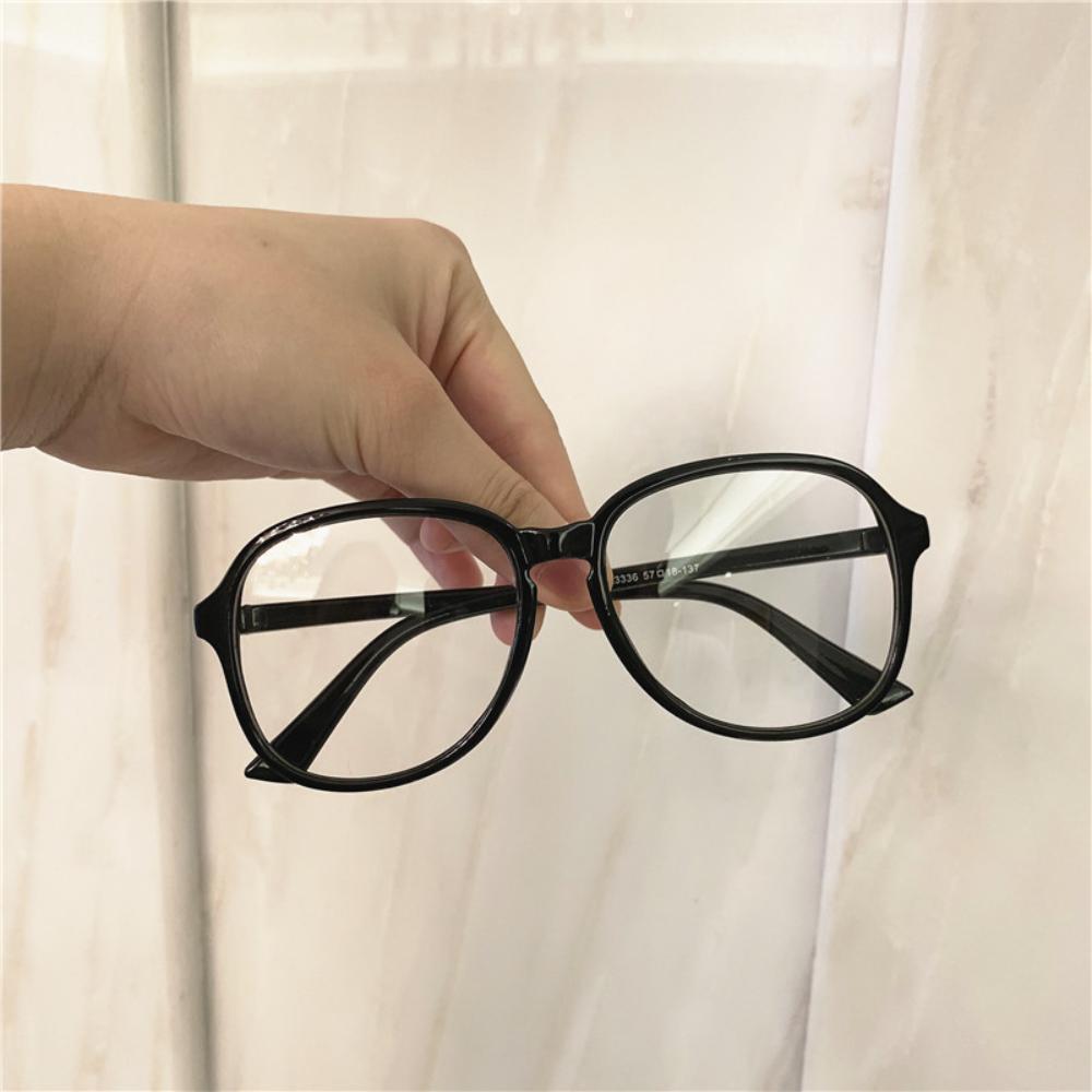 Retro Square Glasses woman Ultra-light Transparent Frame Eyewear Anti-blue Light Flat Glasses Popular Decoration Eyeglasses