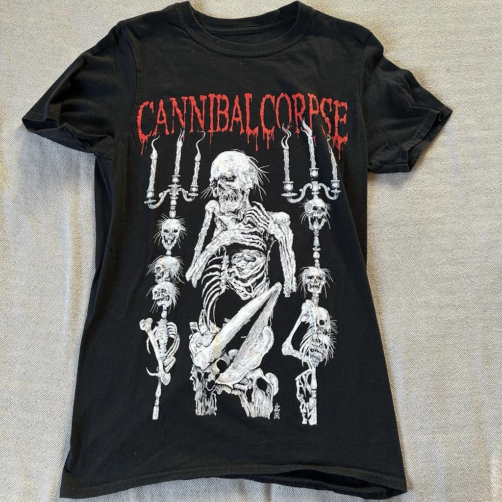 Cannibal Corpse Death Metal Vintage Graphic T Shirt Size S Skeletons Skulls