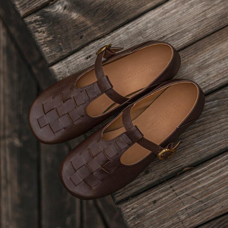 Mary Jane Women Shoes 2025 Spring New Casual Flat Loafers Retro Leather Buckle Strap Simple Style Women Shoes Comfy Flat