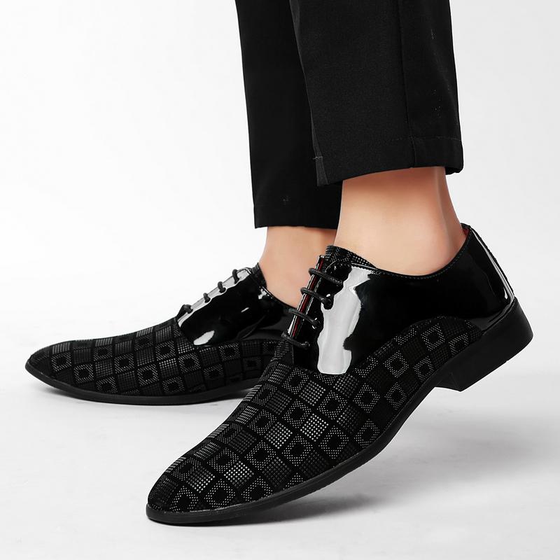 Fashion Black Mens Dress Shoes Style Luxury Formal Shoes For Men Oxfords Shoes Designer Casual Business Leather Shoes Men Zapatos Hombre