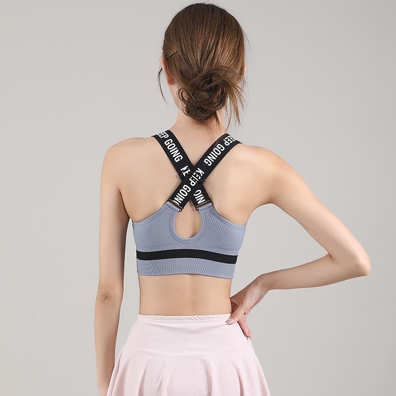 

Seamless Sports Bra: Beautiful Back, Wire-Free, Shockproof for Yoga, Running & Pilates Small сіро блакитний колір
