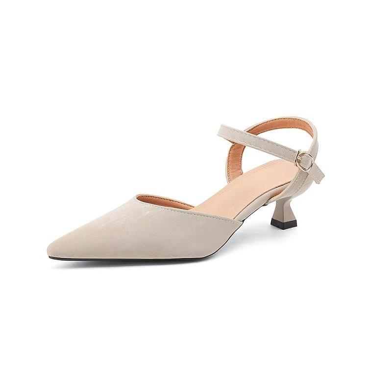 Spitze Halbpaket-Kopf-Sandalen Damen Sommer dicker Absatz High Heel Sandalen mittlerer Absatz Einzelschuhe Ein-Knopf Sommer-Modelle