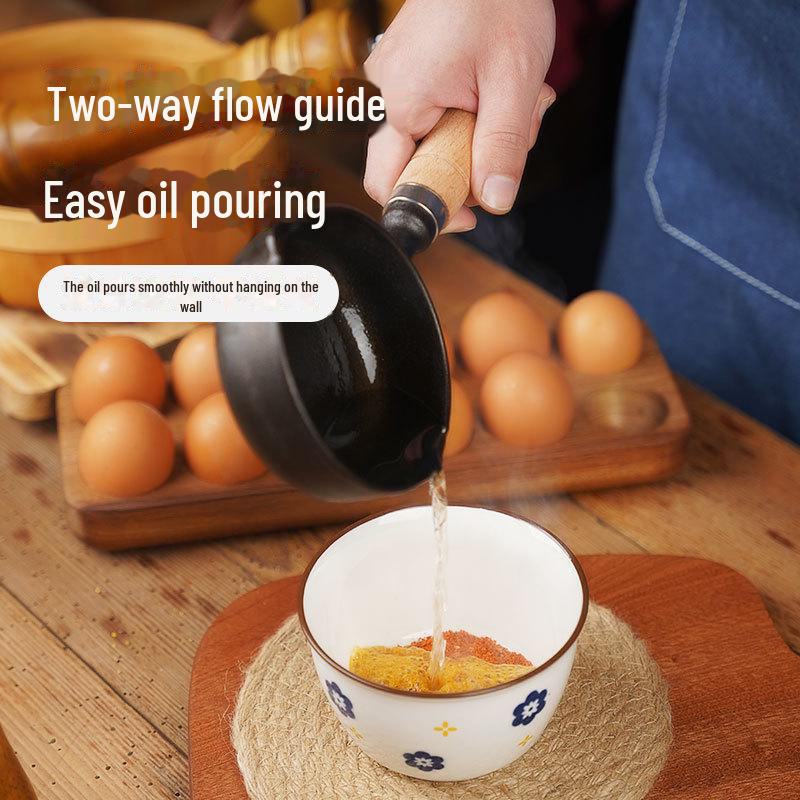 Compact Non-Stick Cast Iron Oil Pot with Pouring Spout