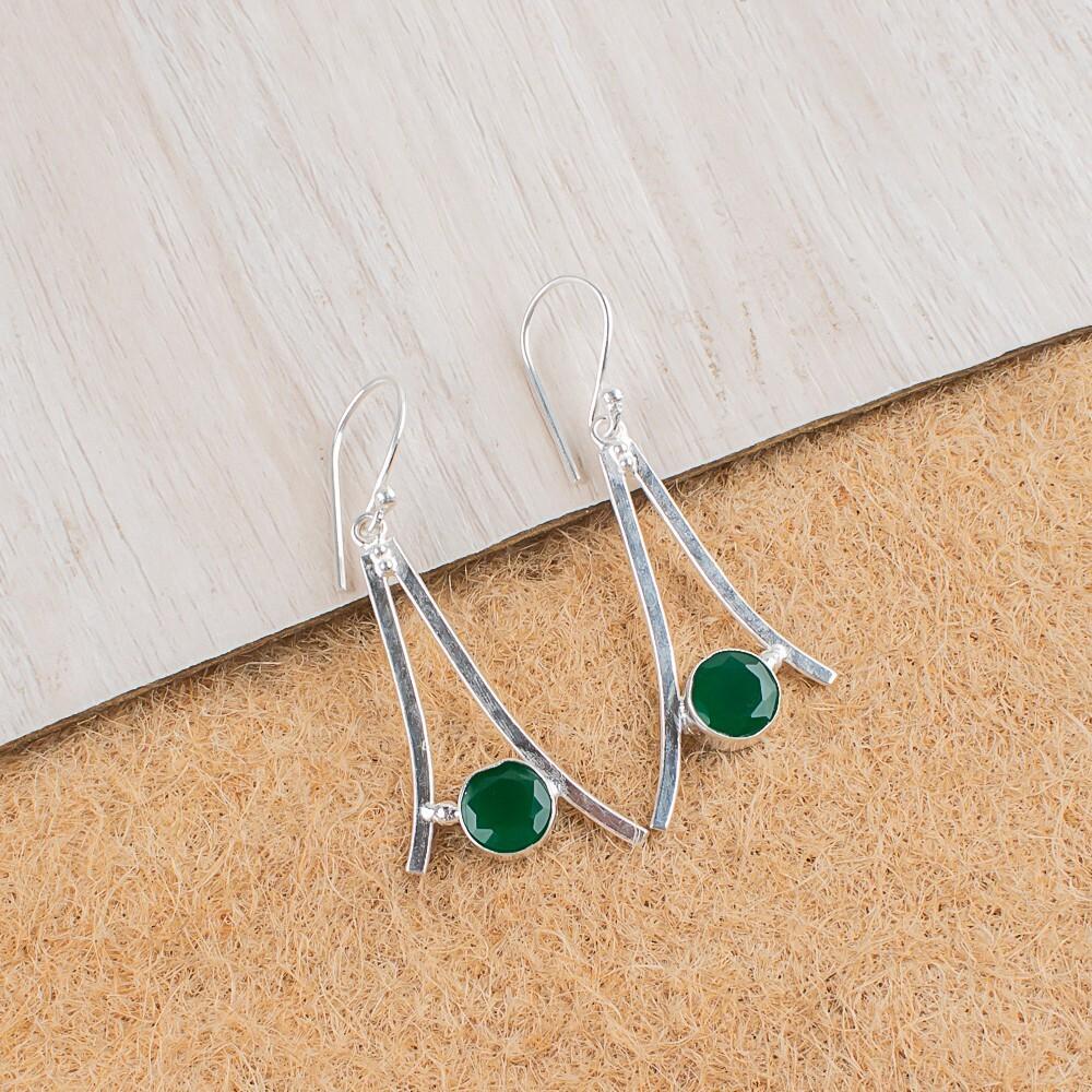 

Green Onyx Gemstone 925 Sterling Silver Jewelry Partywear Earrings 1.45 For Her EE-66-14