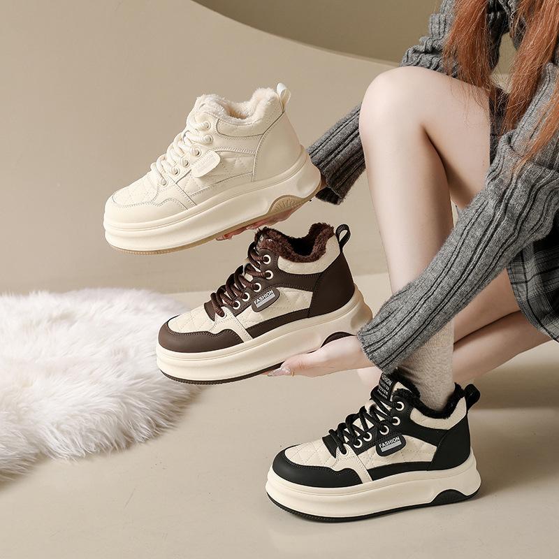Women's Thick-soled Winter Lightweight Warm One-step Padded Snow Boots Non-slip Wear-resistant Casual Sneakers Cotton Boots Sneakers