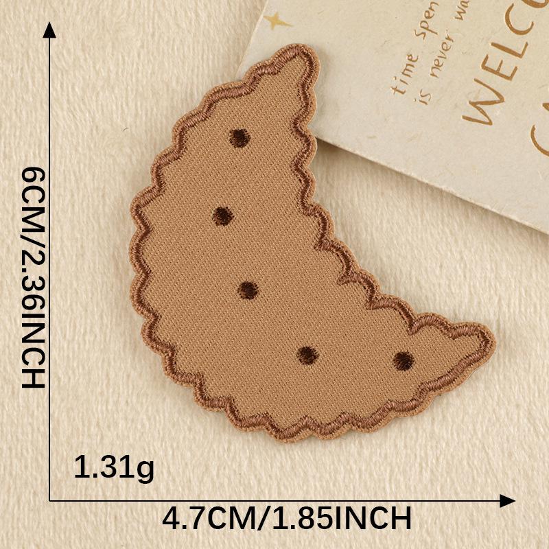 Self-Adhesive Embroidery Patches: DIY Animal Design Labels for Shoes, Hats, and Accessories