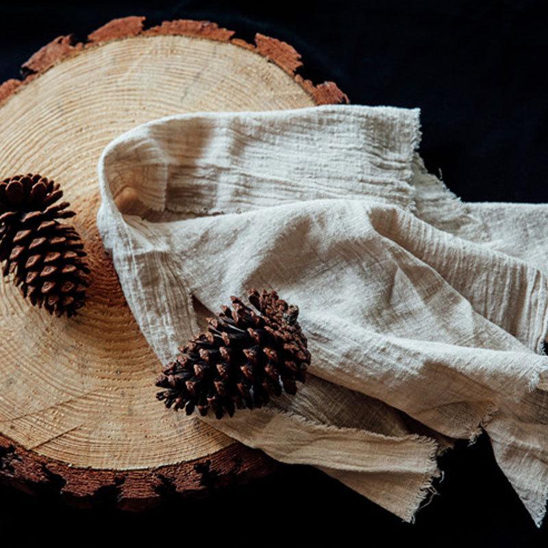 

Cotton and linen tablecloth, tablecloth, square towel, light luxury, high-end napkin cloth, placemat, mouth cloth, posing for atmospheric photography (as the picture,45X60)