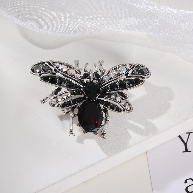 Bee Pearl Brooch, Insect Diamond-set High-end Niche Pin, Women's Rhinestone Brooch, High-end Clothing Accessories