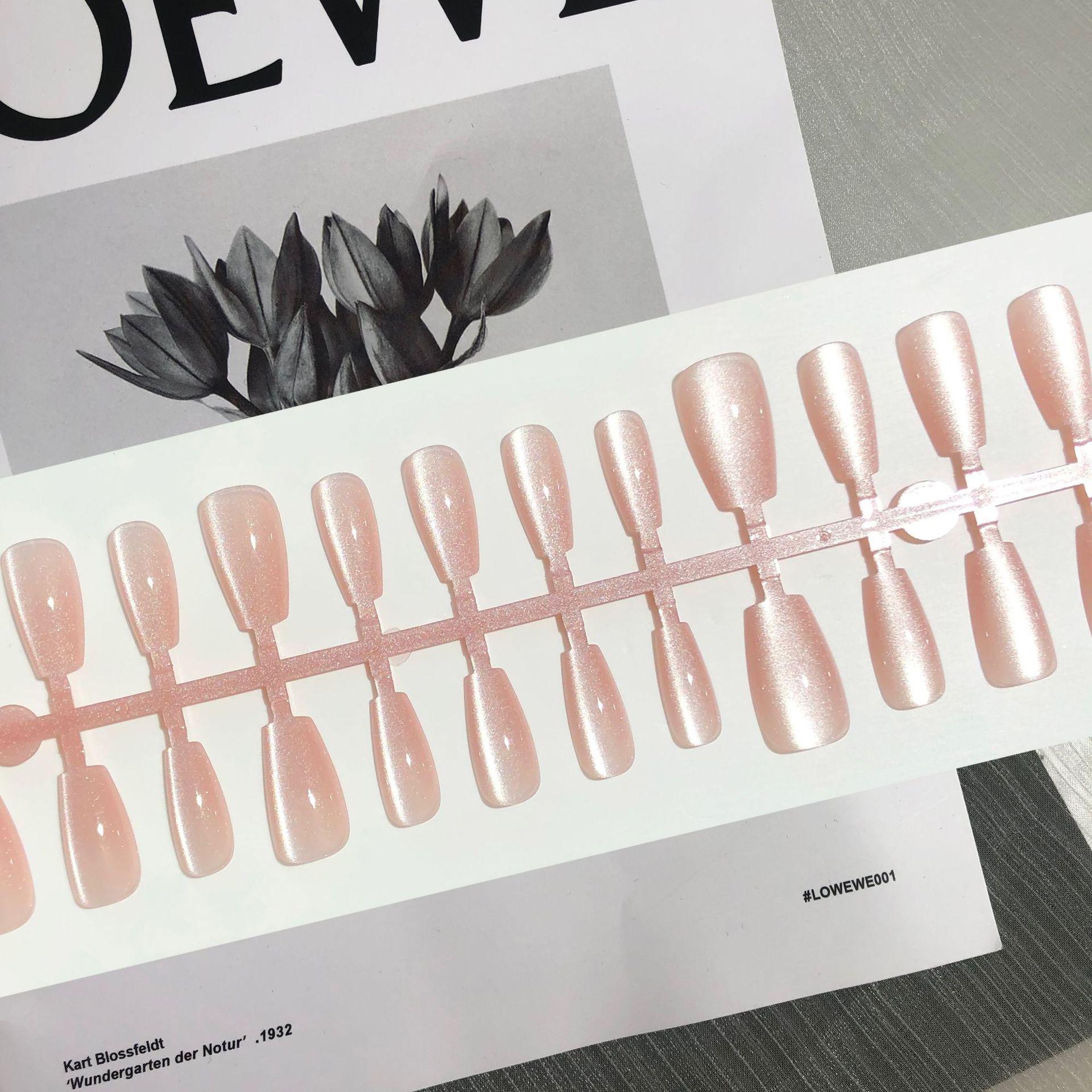 

Нежно-розовые ногти «кошачий глаз» ручной работы, 30 штук - Универсальные, однотонные, типсы в чистом и сексуальном стиле