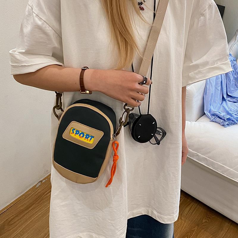 One Shoulder Messenger Bag, Girls Earphone Bag, Mini Neck Bag, Change Card Bag, Key, Mobile Phone Bag, Male Trendy Bag, Women's Small Bag.