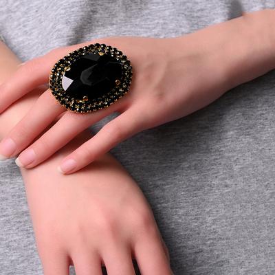 Vintage Charm Stor Kristall Oval Ring Svart Infattning Dam Mode Strassring Lyxig Design Högkvalitativa Smycken