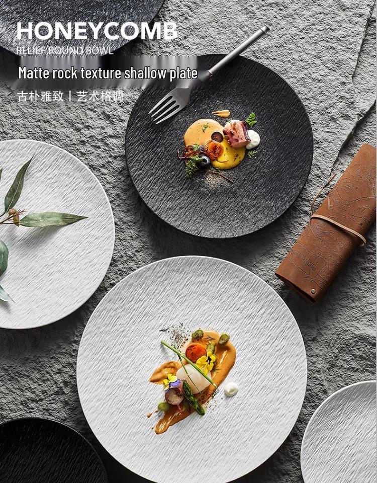 Black and White Ceramic Food-Grade Shallow Plate - Luxury Style for Meals and Breakfasts