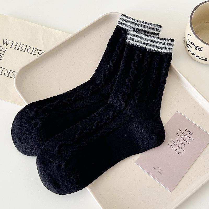 

Женские шерстяные носки средней длины в японском стиле: Плотный, теплый кашемир для осени/зимы One Size чёрный
