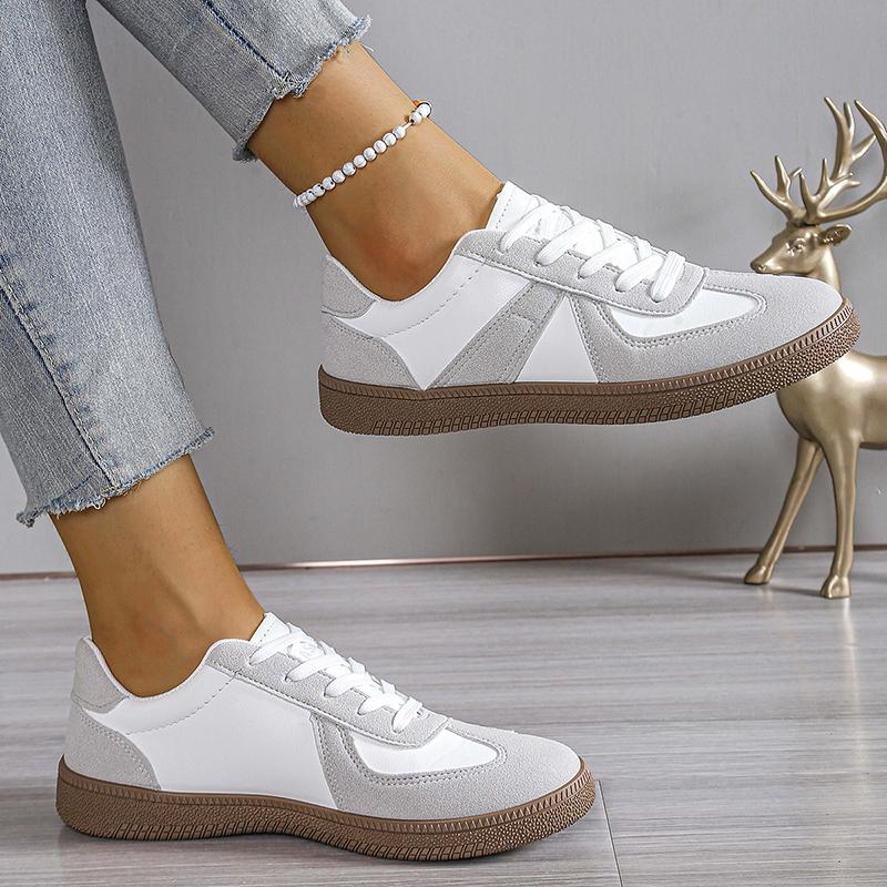 Fashion 2025 New Patchwork Flat Heel Sneaker Women Spring Autumn Soft Sole Casual Shoes Woman Lace Up Non Slip Tennis Running Shoes
