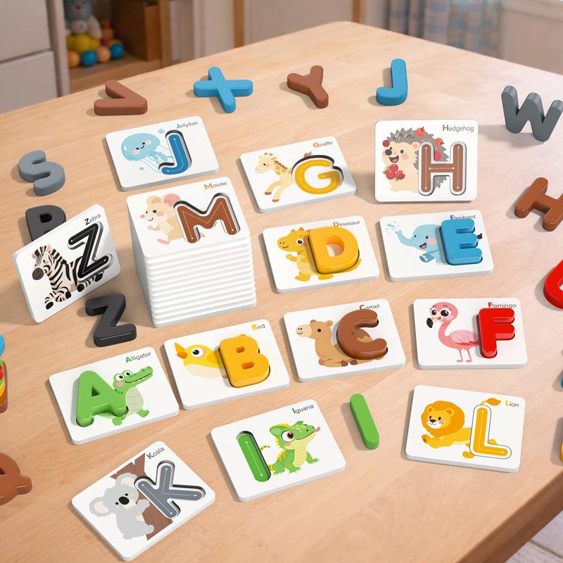 Montessori Holz Tier Buchstaben Puzzle: Lernspielzeug für das frühe Englischlernen von Kindern