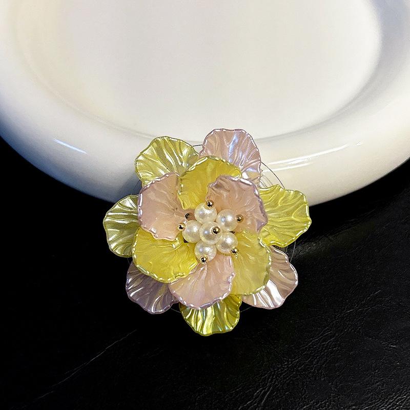 

Magnetic Three-Dimensional Shell Flower Xiaoqing Fresh Air Mobile Phone Airbag Bracket Paste Retractable Women S Drama Watching Support