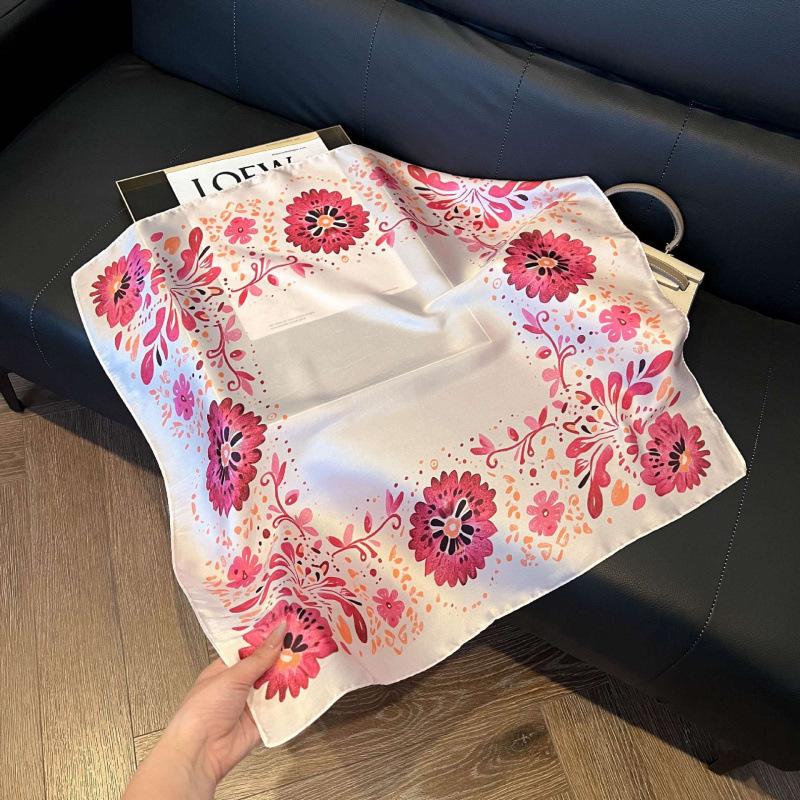 Fashion Black and White Printing Temperament Square Scarf Imitation Silk Korean Version Decorative Scarf Scarf Professional Decorative Shawl Silk Scar