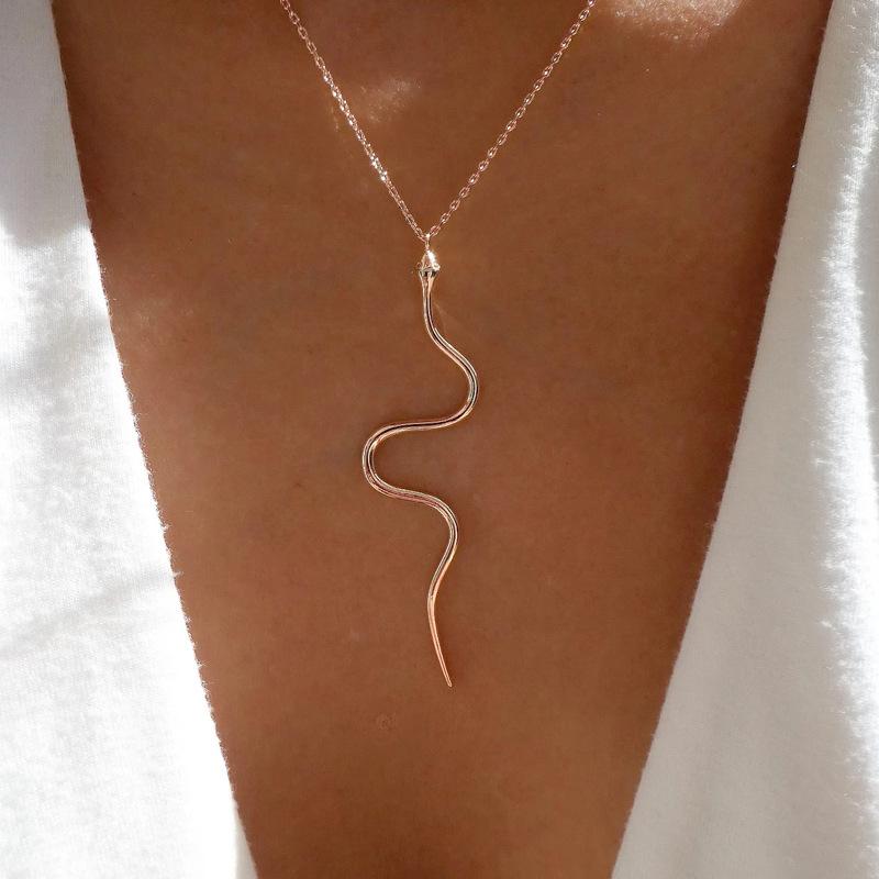 Snake Necklace European and American Jewelry Summer Electroplating Personalized Retro Snake Pendant Sweater Chain Women
