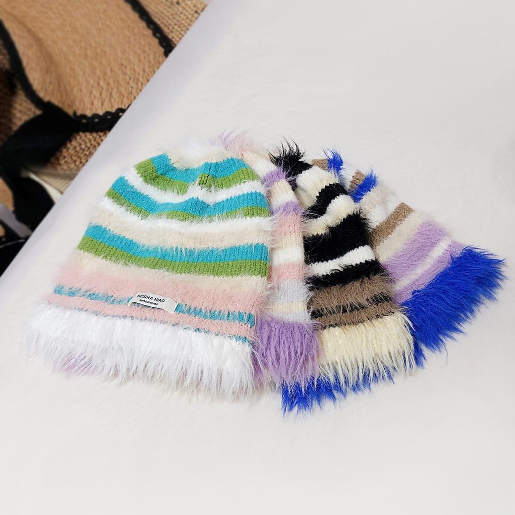 New Winter Dopamine Color Striped Wool Hat for Women Fashion Warm Face Showing Small Knitted Pile Hat