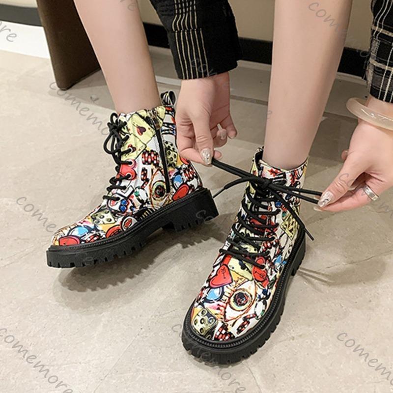 Fashion Comemore 2025 New Autumn Boots Graffiti Women's Shoes Printed Cartoon Lace-up Leather Ankle Boots Punk Style Thick Heeled Botas