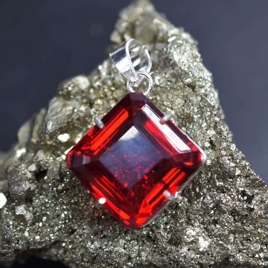 Natural Red Topaz 925 Sterling Silver Pendant Square 92.15 Ct Gem CERTIFIED my-357-k