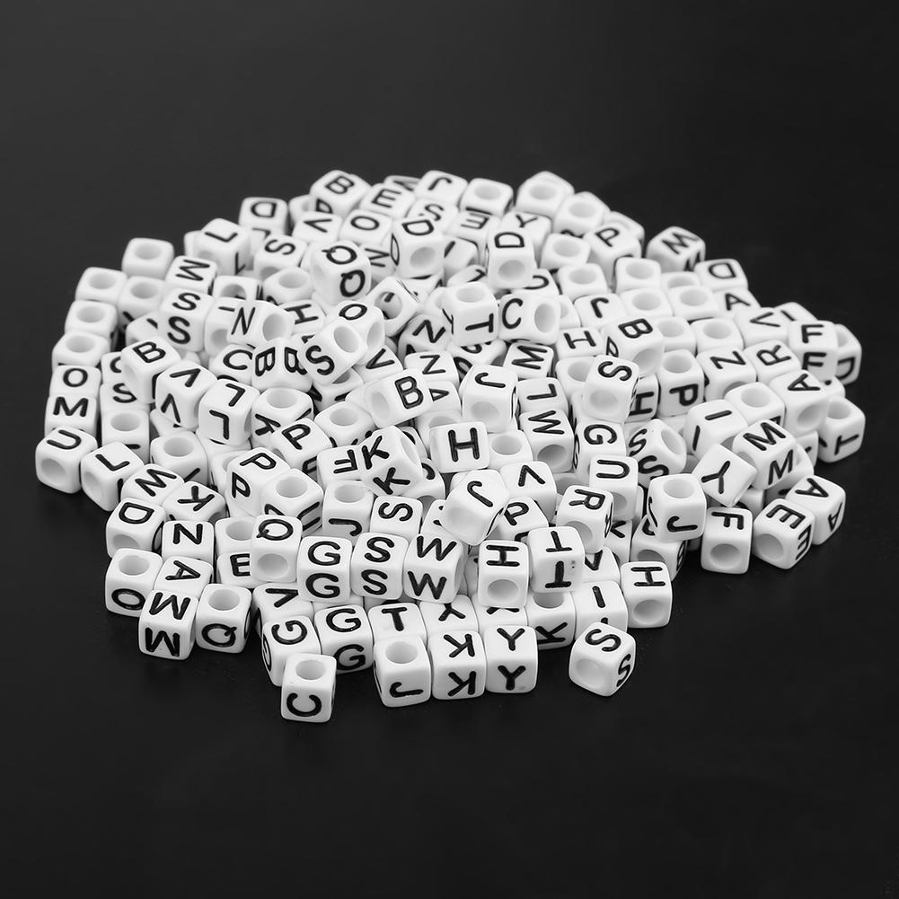 300Pcs White Acrylic Single Letter Cube Beads A Z DIY Bracelet Necklace Accessories