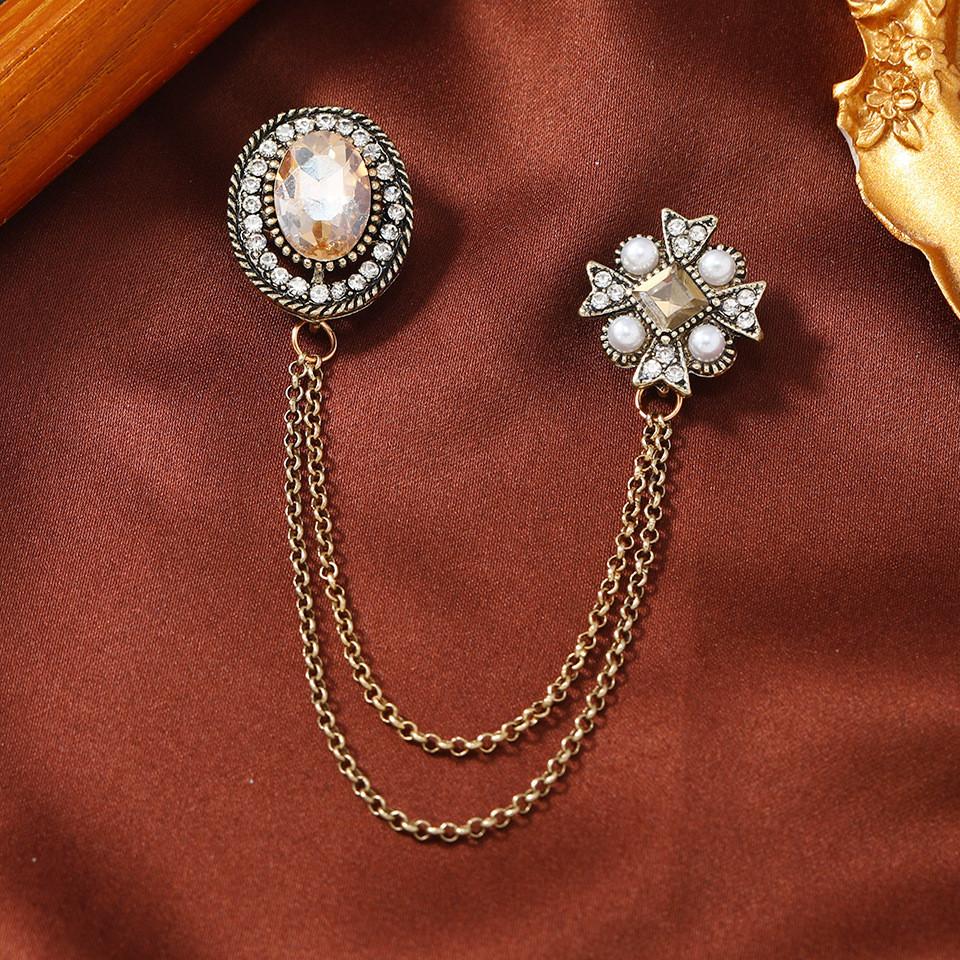 Vintage Zinc Alloy Brooch Pin With Tassel For Womens Retro Fashion Accessory