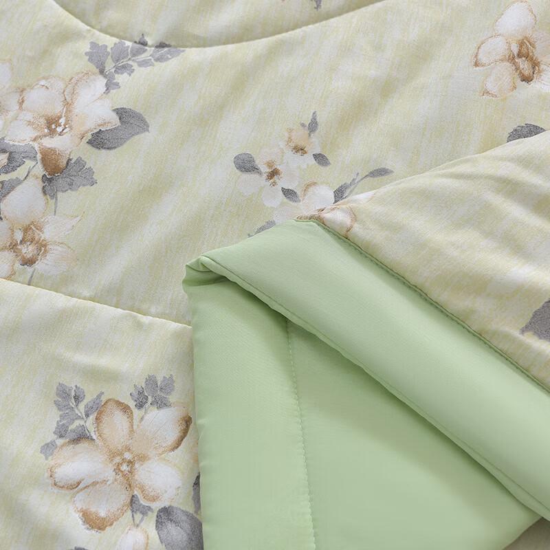 Belle Anna Washable Summer Quilt