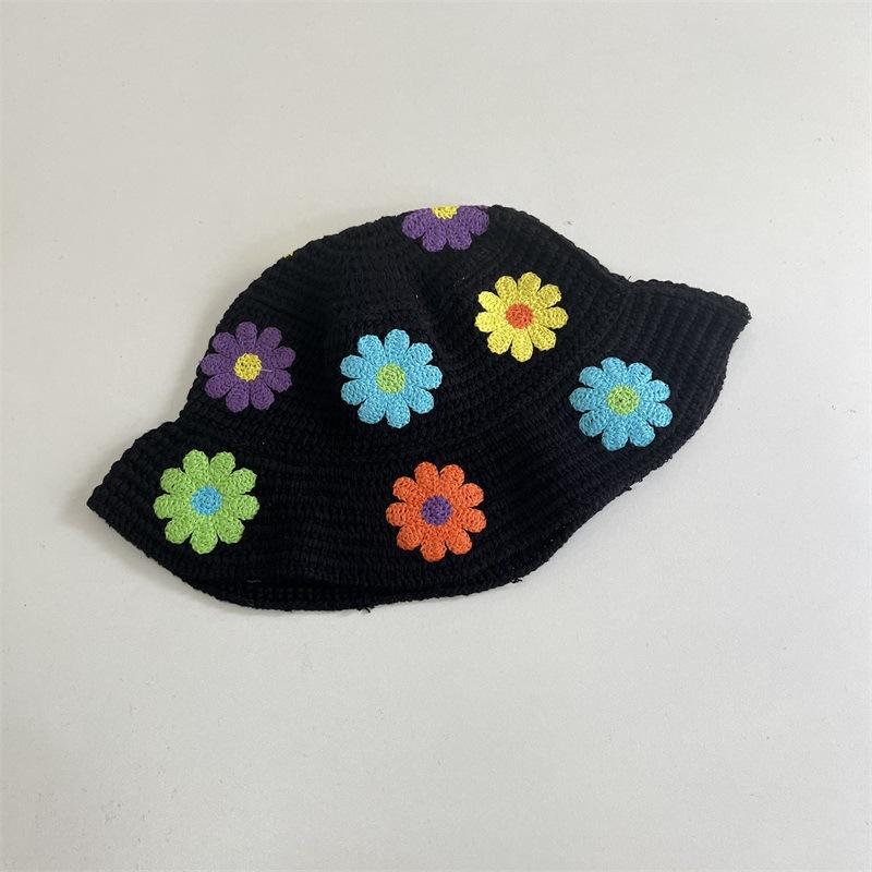 Handmade colored flower wool hat female sweet cute small fresh pot hat versatile face small knitted hat