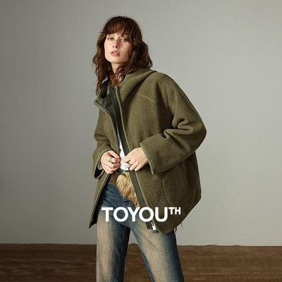 Chuyu Women's Hooded Plush Winter Jacket